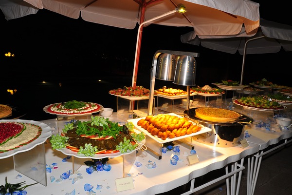 Nasco Karaoglan Dinner at Edde Sands